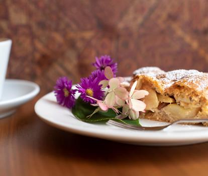 Margareth's apple strudel