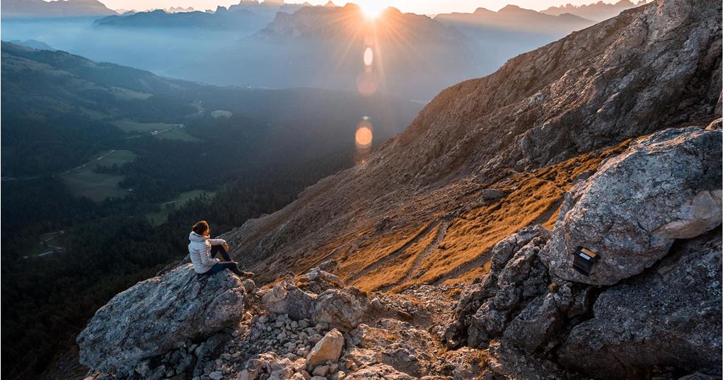 Wandern bei Sonnenaufgang