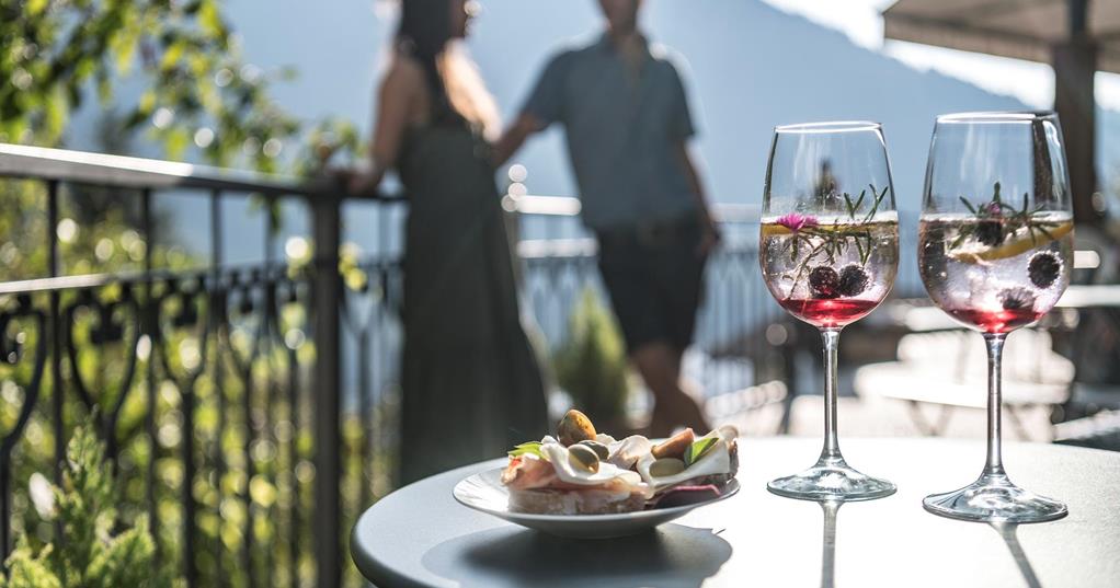 Aperitif auf unserer Terrasse